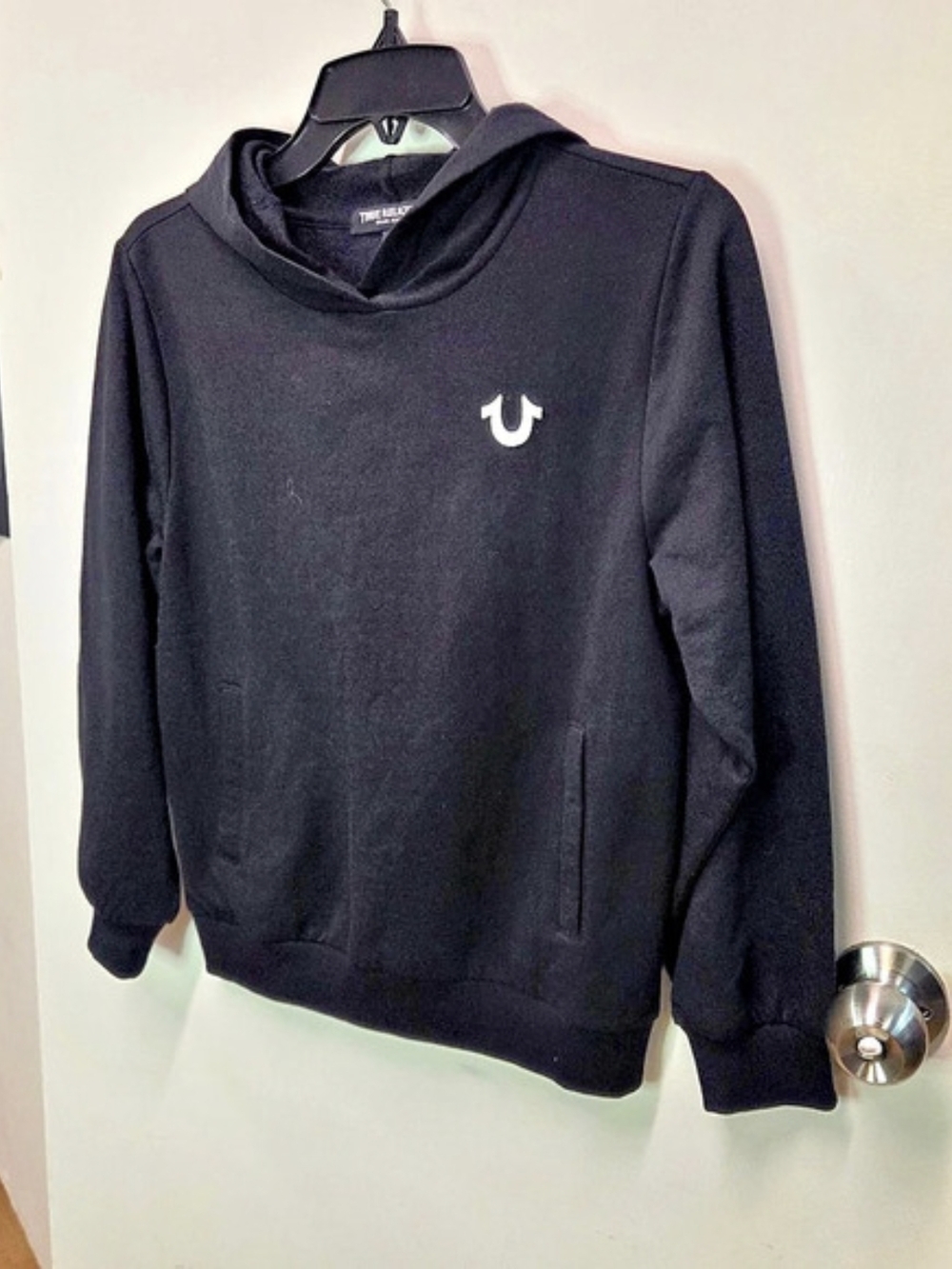 True Religion Black Pullover Hoodie Size Large